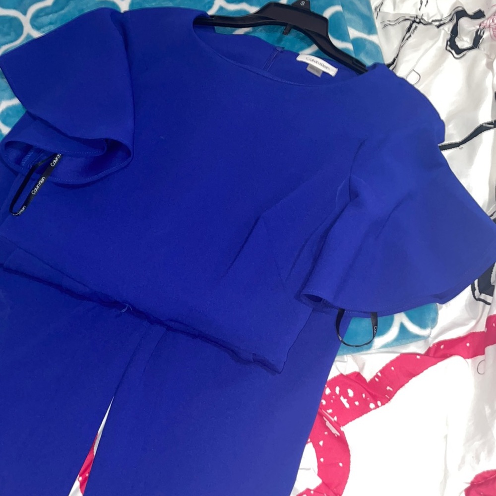 CALVIN KLEIN PANTSUIT